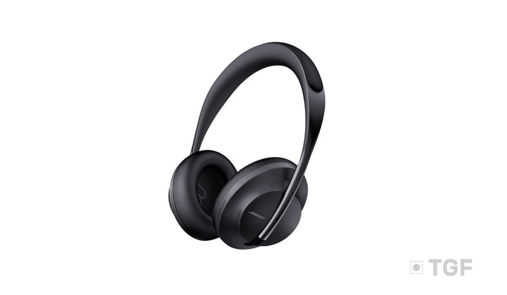 Bose-Noise-Cancelling-Headphones-700